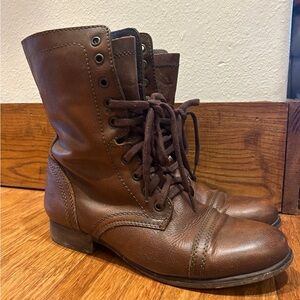 Steve Madden brown combat boots size 10 women’s